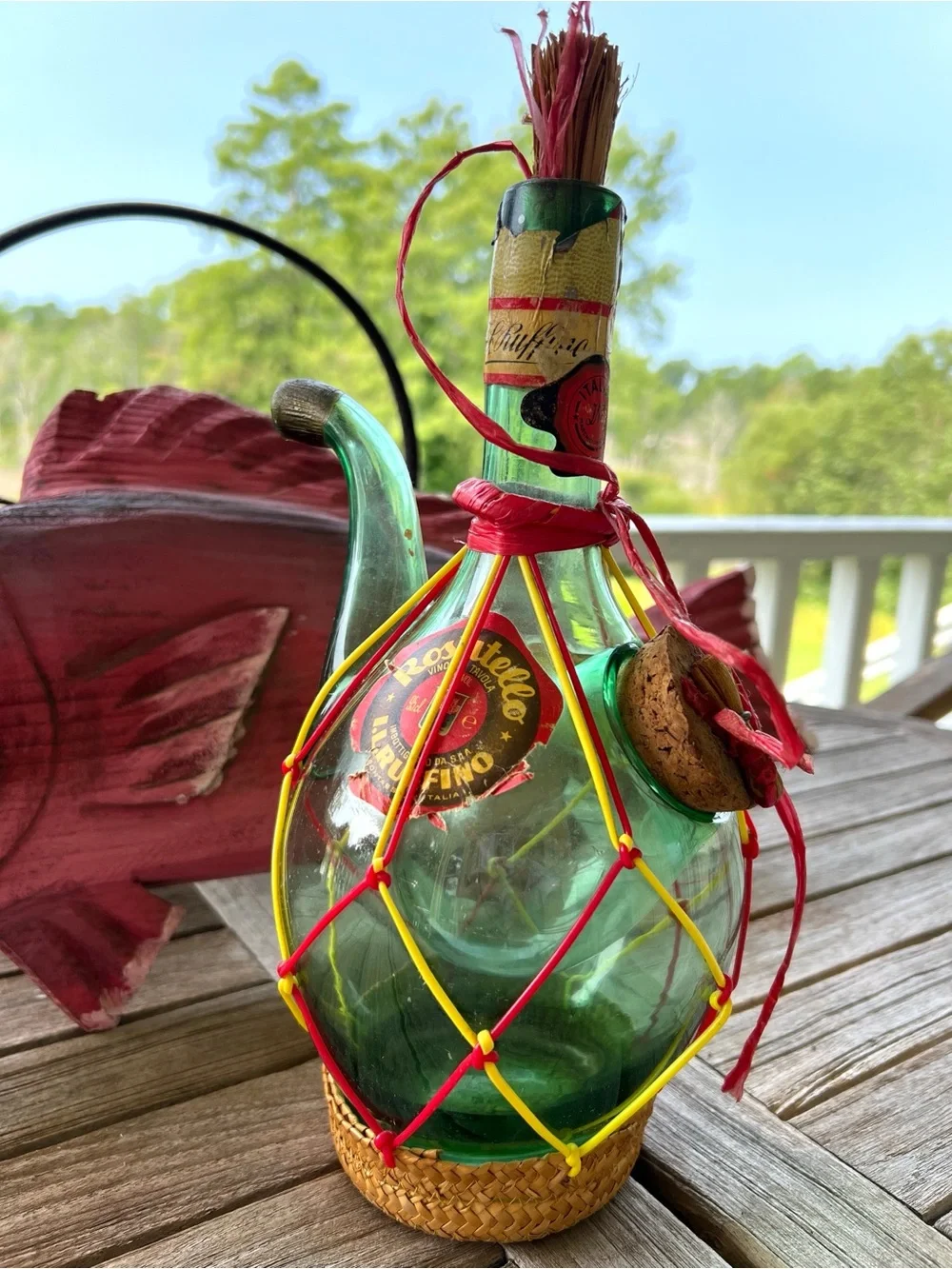 Rare VTG 50’s/60’s Italian Rosatello Wine Bottle Straw Base Unique Ice Chamber